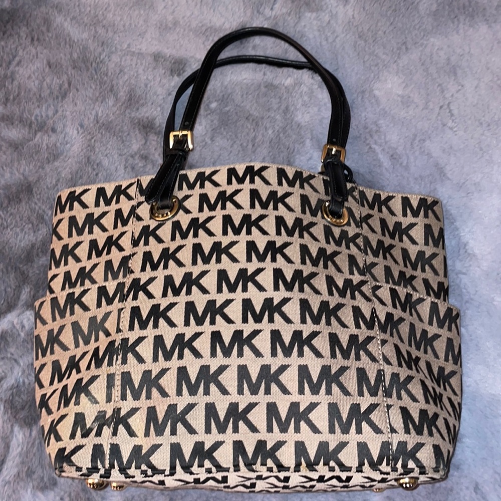 Michael Kors tote